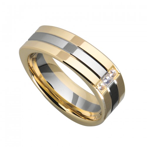 Obrączki złote o trójkątnym przekroju