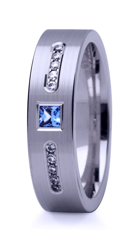 obrączki ślubne z białego złota z kamieniem