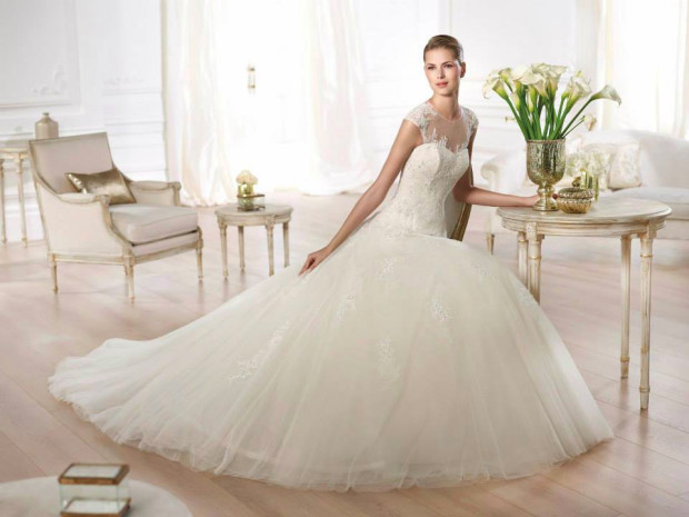 koronkowe suknie ślubne